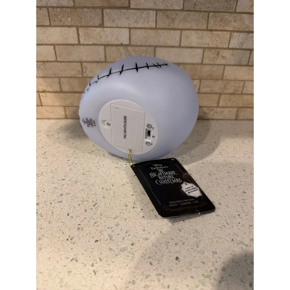 Disney Nightmare Before Christmas Jack Skellington Light Up Skull Decor LED Lamp